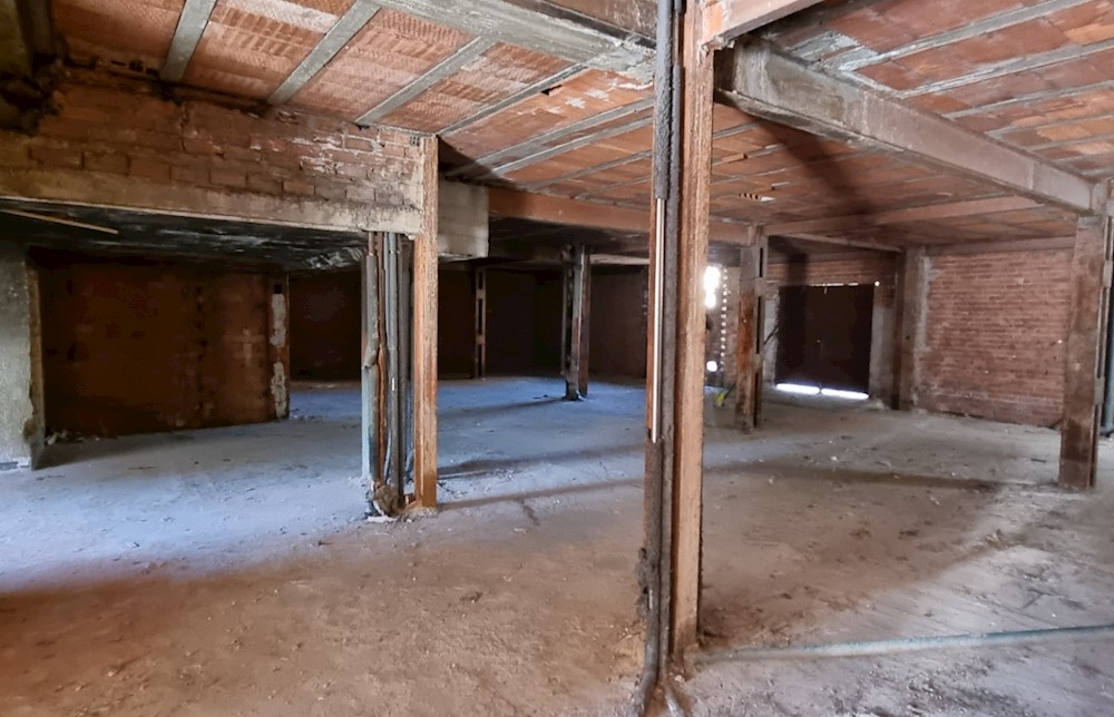 Foto de inmueble: CALLE VITORIA JUNTO A LA SUBDELEGACION DE DEFENSA