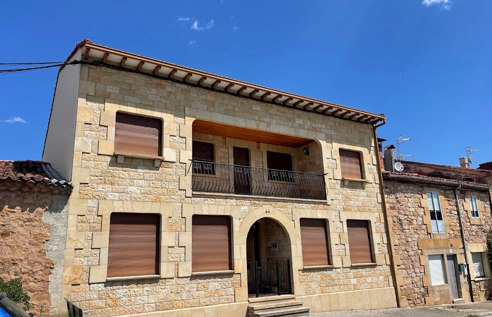 Foto de inmueble: CHALET CALLE DEHESILLA PALACIOS DE LA SIERRA