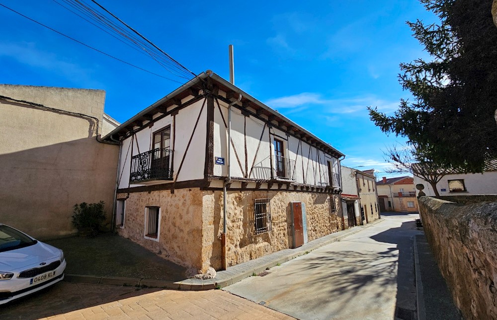Foto de inmueble: CASA RURAL MEDIEVAL EN NAVA DE ROA
