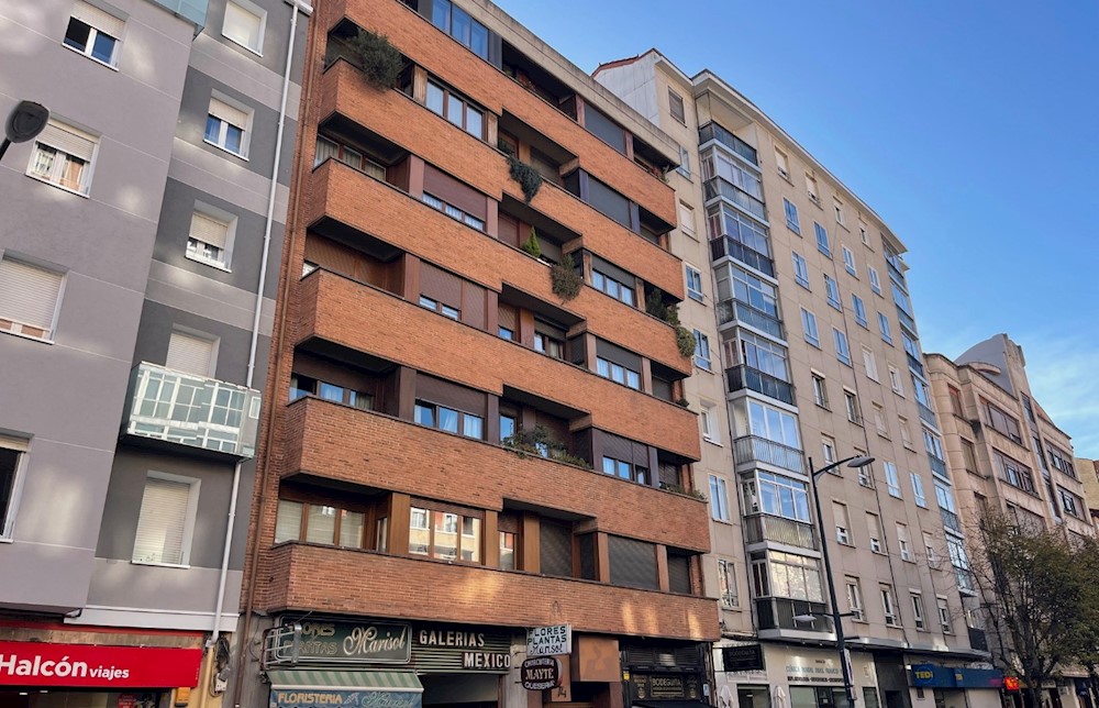 Foto de inmueble: Exclusivo Piso en Plena Avenida del Cid, a un Paso